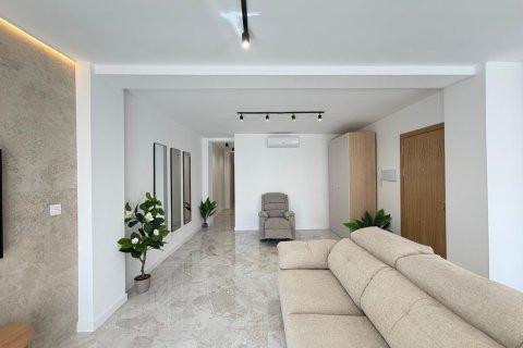 Apartament w Torrevieja, Alicante, Hiszpania 3 sypialnie, 92 mkw. nr 164244 – zdjęcie 13