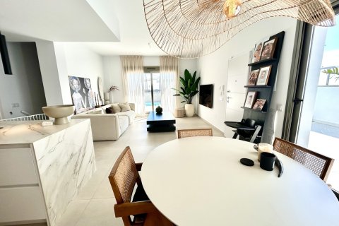 Willa w San Miguel de Salinas, Alicante, Hiszpania 4 sypialnie, 256 mkw. nr 164243 – zdjęcie 5