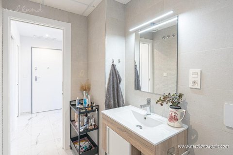 Huoneisto myytävänä Los Altos, Alicante, Espanja, 2 makuuhuonetta, 75 m2 No. 166163 - kuva 9