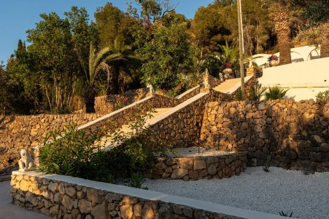 Villa for sale in Altea, Alicante, Spain 11 bedrooms, 1075 sq.m. No. 168276 - photo 29
