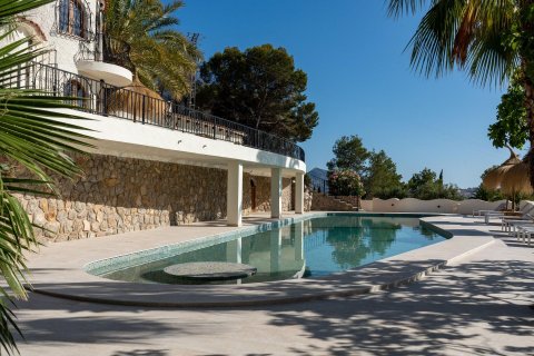 Villa for sale in Altea, Alicante, Spain 11 bedrooms, 1075 sq.m. No. 168276 - photo 18