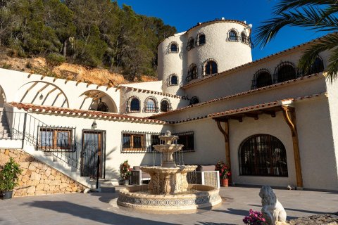 Villa for sale in Altea, Alicante, Spain 11 bedrooms, 1075 sq.m. No. 168276 - photo 5