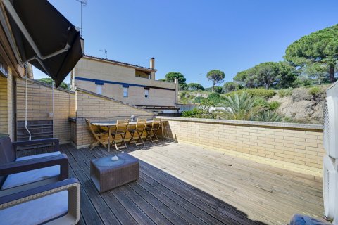 Продажа таухауса в Матаро, Барселона, Испания 5 спален, 245м2 №168280 - фото 6