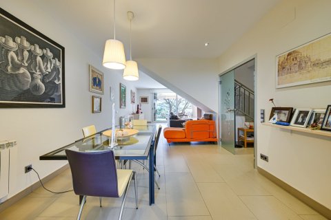 Продажа таухауса в Матаро, Барселона, Испания 5 спален, 245м2 №168280 - фото 28