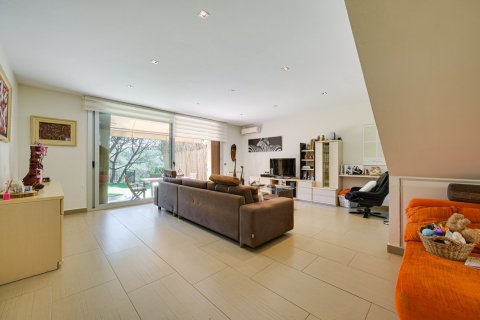 Продажа таухауса в Матаро, Барселона, Испания 5 спален, 245м2 №168280 - фото 15