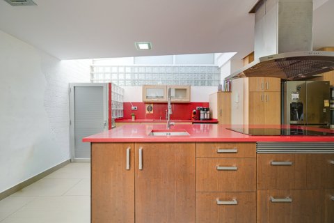 Продажа таухауса в Матаро, Барселона, Испания 5 спален, 245м2 №168280 - фото 21
