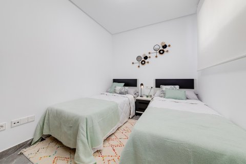 Dzīvoklis pārdošanā Alicante, Spānijā 1 istaba, 50 m2 Nr. 137577 - attēls 11