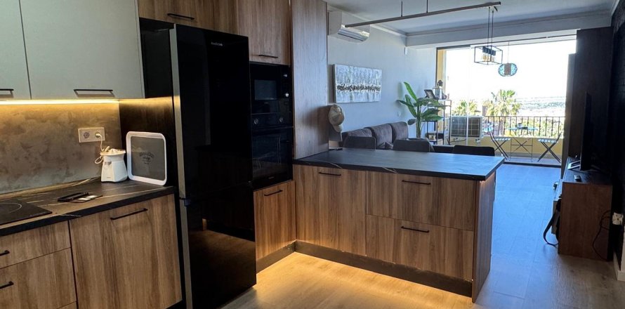 Apartment in Mutxamel, Alicante, Spain 2 bedrooms, 80 sq.m. No. 165609