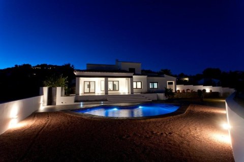 Villa for sale in Moraira, Alicante, Spain 4 bedrooms, 283 sq.m. No. 165612 - photo 4