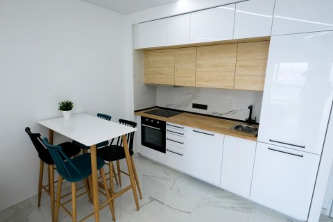 Apartment for sale Benidorm, Alicante, Spain 2 bedrooms, 85 sq.m. No. 116576 - photo 6