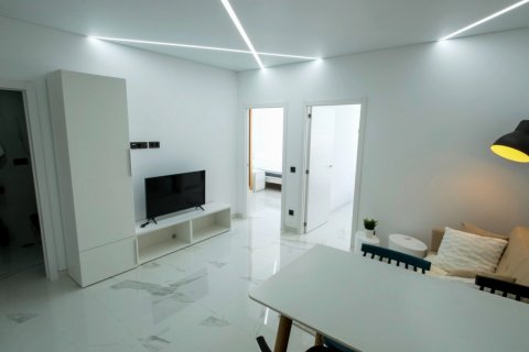 Apartment for sale Benidorm, Alicante, Spain 2 bedrooms, 85 sq.m. No. 116576 - photo 7