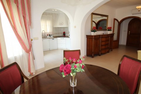 Villa for sale Calpe, Alicante, Spain 5 bedrooms, 240 sq.m. No. 116571 - photo 9