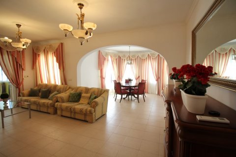 Villa for sale Calpe, Alicante, Spain 5 bedrooms, 240 sq.m. No. 116571 - photo 16