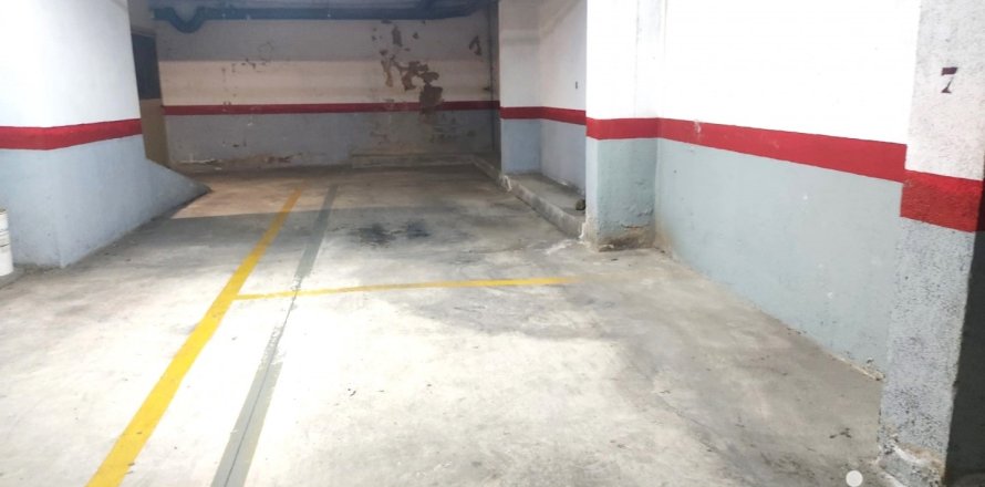Parkings El Vendrell, Tarragona, Spānijā 28 m2 Nr. 186013