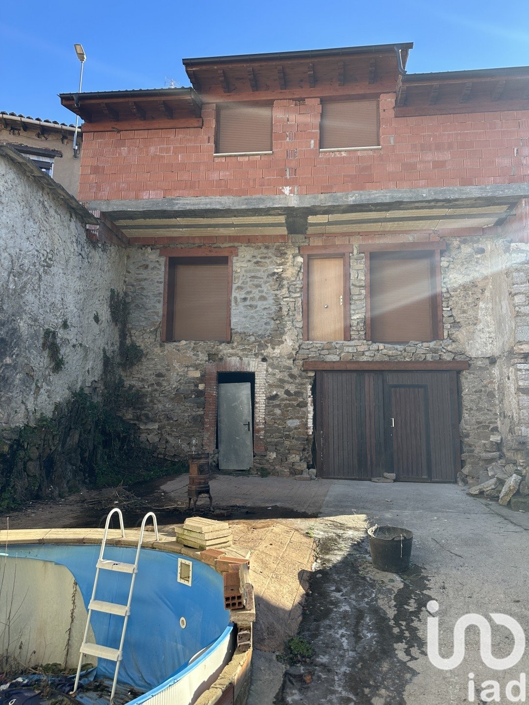 Casa a Matallana de Torio, Leon, Spagna 2 camere da letto, 340 mq. N° 186014