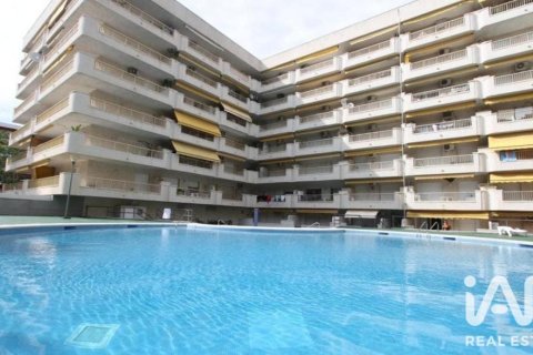 Apartment à Salou, Tarragona, Espagne 2 chambres, 54 m2 No. 188215