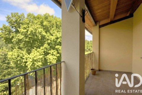 Duplex in Berga, Barcelona, Spain 3 bedrooms, 70 sq.m. No. 188218