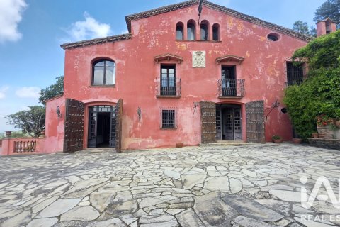 Сasa en venta en Barcelona, España 8 dormitorios, 1230 m2 No. 188213 - foto 12