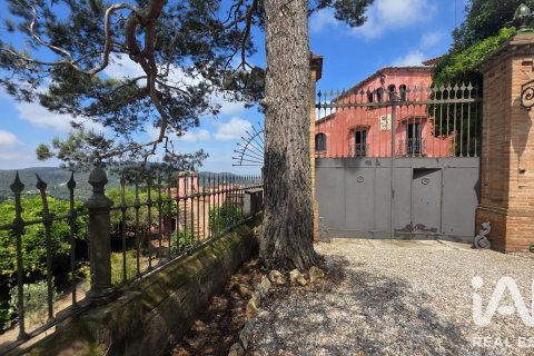 Сasa en venta en Barcelona, España 8 dormitorios, 1230 m2 No. 188213 - foto 7