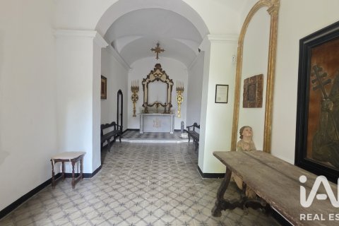 Сasa en venta en Barcelona, España 8 dormitorios, 1230 m2 No. 188213 - foto 10