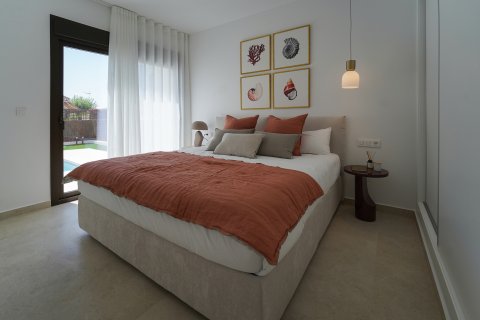Huvila myytävänä Lomas De La Juliana, Alicante, Espanja, 3 makuuhuonetta, 121 m2 No. 188827 - kuva 11