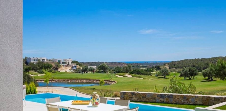 Villa a Campoamor, Alicante, Spagna 4 camere da letto, 200 mq. N° 145069