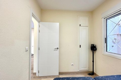 Bungalow en venta en Torrevieja, Alicante, España 2 dormitorios, 86 m2 No. 147044 - foto 28