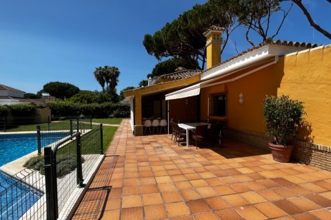Villa à louer à El Puerto de Santa Maria, Cadiz, Espagne, 6 chambres, 275 m2 No. 195342 - photo 2