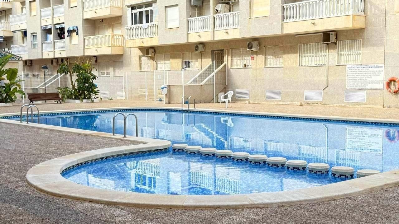 Apartment in Torrevieja, Alicante, Spain 1 bedroom, 50 sq.m. No. 195340