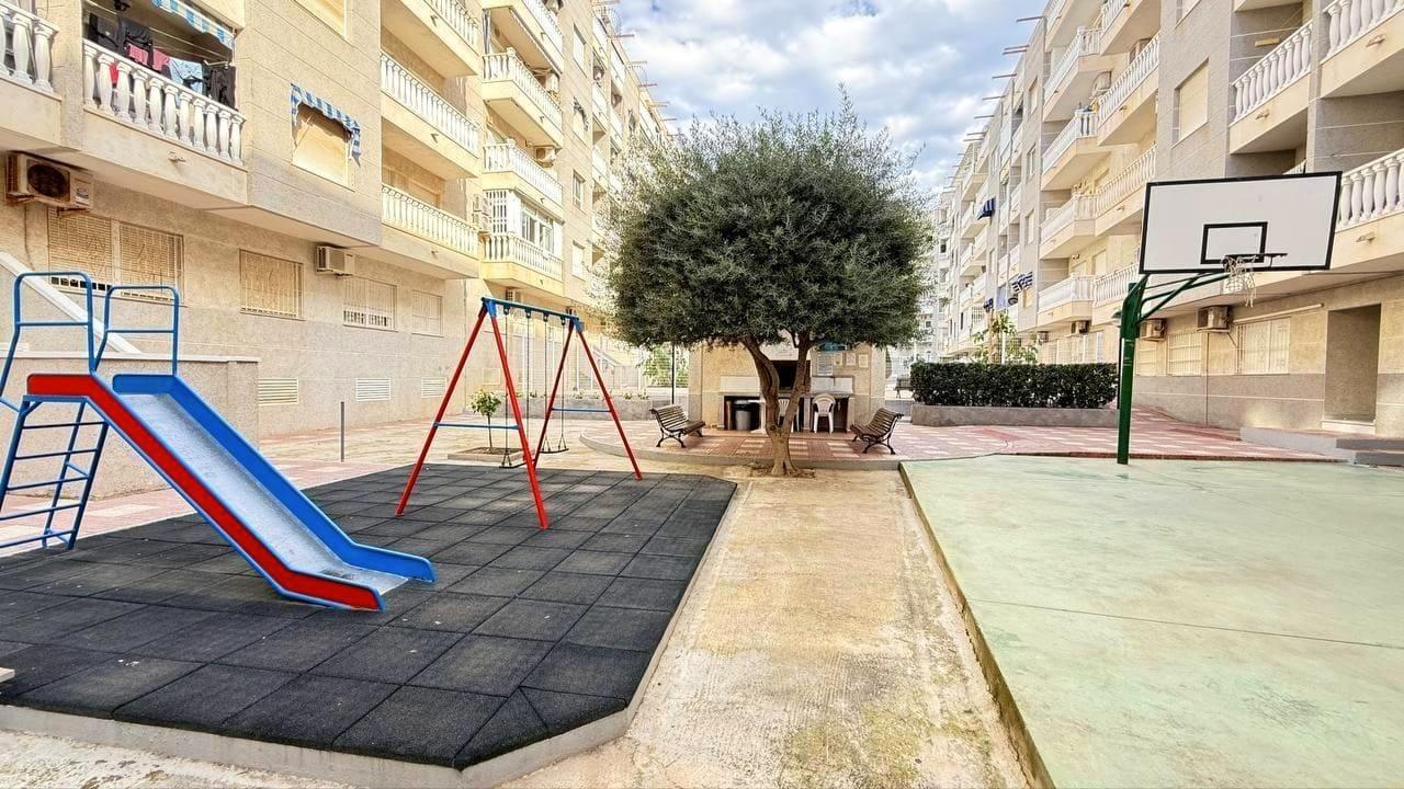 Apartment in Torrevieja, Alicante, Spain 1 bedroom, 50 sq.m. No. 195340