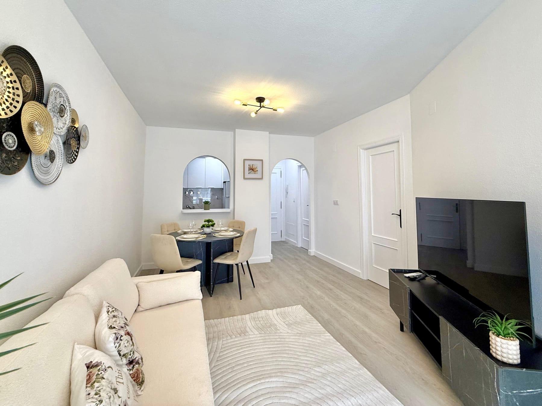 Apartment in Torrevieja, Alicante, Spain 1 bedroom, 50 sq.m. No. 195340