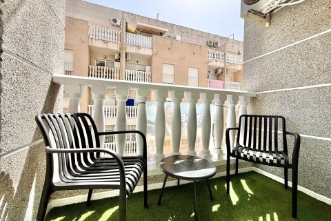 Apartment à vendre à Torrevieja, Alicante, Espagne, 1 chambre, 50 m2 No. 195340 - photo 4