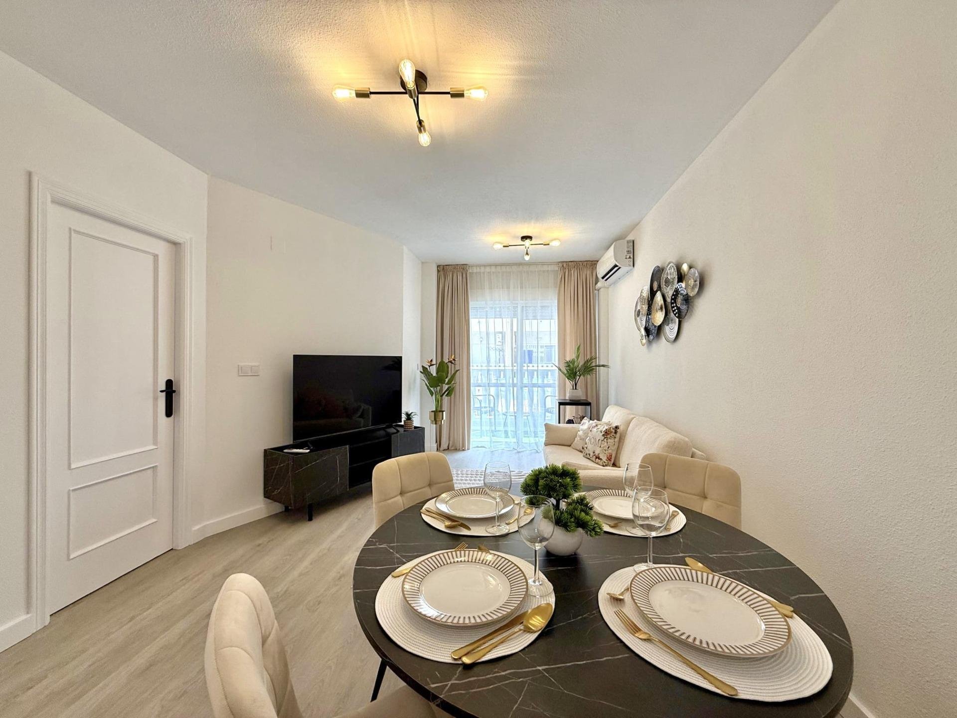 Apartment in Torrevieja, Alicante, Spain 1 bedroom, 50 sq.m. No. 195340