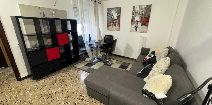 Apartamento en Valencia, València, España 2 dormitorios, 71 m2 No. 168085