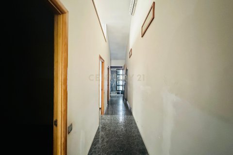 House for sale in Sabadell, Barcelona, Spain 3 bedrooms, 116 sq.m. No. 168076 - photo 13