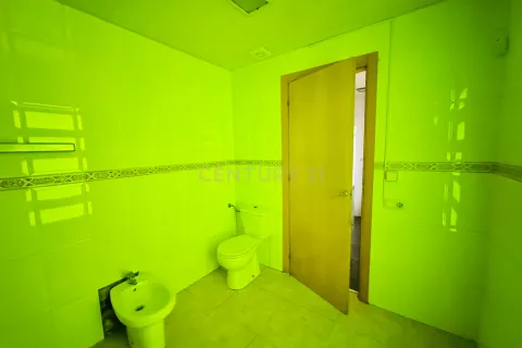 House for sale in Sabadell, Barcelona, Spain 3 bedrooms, 116 sq.m. No. 168076 - photo 12