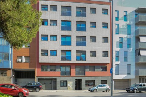 Apartament w Sabadell, Barcelona, Hiszpania 2 sypialnie, 66 mkw. nr 168074