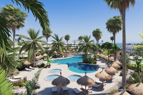 Huoneisto myytävänä San Roque, Cadiz, Espanja, 4 makuuhuonetta, 151 m2 No. 167842 - kuva 13