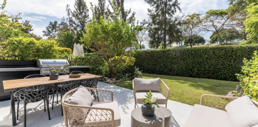 Appartamento Nueva Andalucia, Malaga, Spagna 3 camere da letto, 101 mq. N° 109742