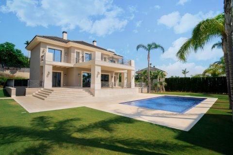 Villa for sale Marbella, Malaga, Spain 6 bedrooms, 526 sq.m. No. 109736 - photo 1