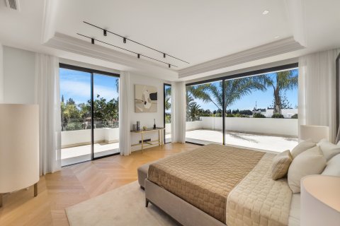 Villa for sale Marbella, Malaga, Spain 6 bedrooms, 647 sq.m. No. 109733 - photo 24