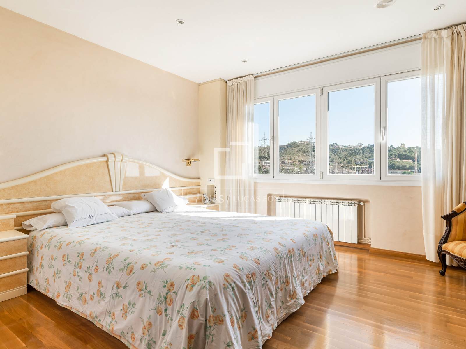 Villa en Sant Just Desvern, Barcelona, España 6 dormitorios, 520 m2 No. 192683