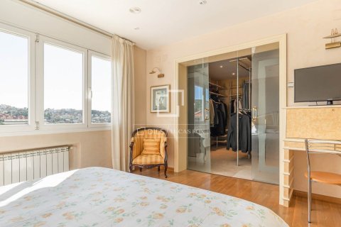 Huvila myytävänä Sant Just Desvern, Barcelona, Espanja, 6 makuuhuonetta, 520 m2 No. 192683 - kuva 19
