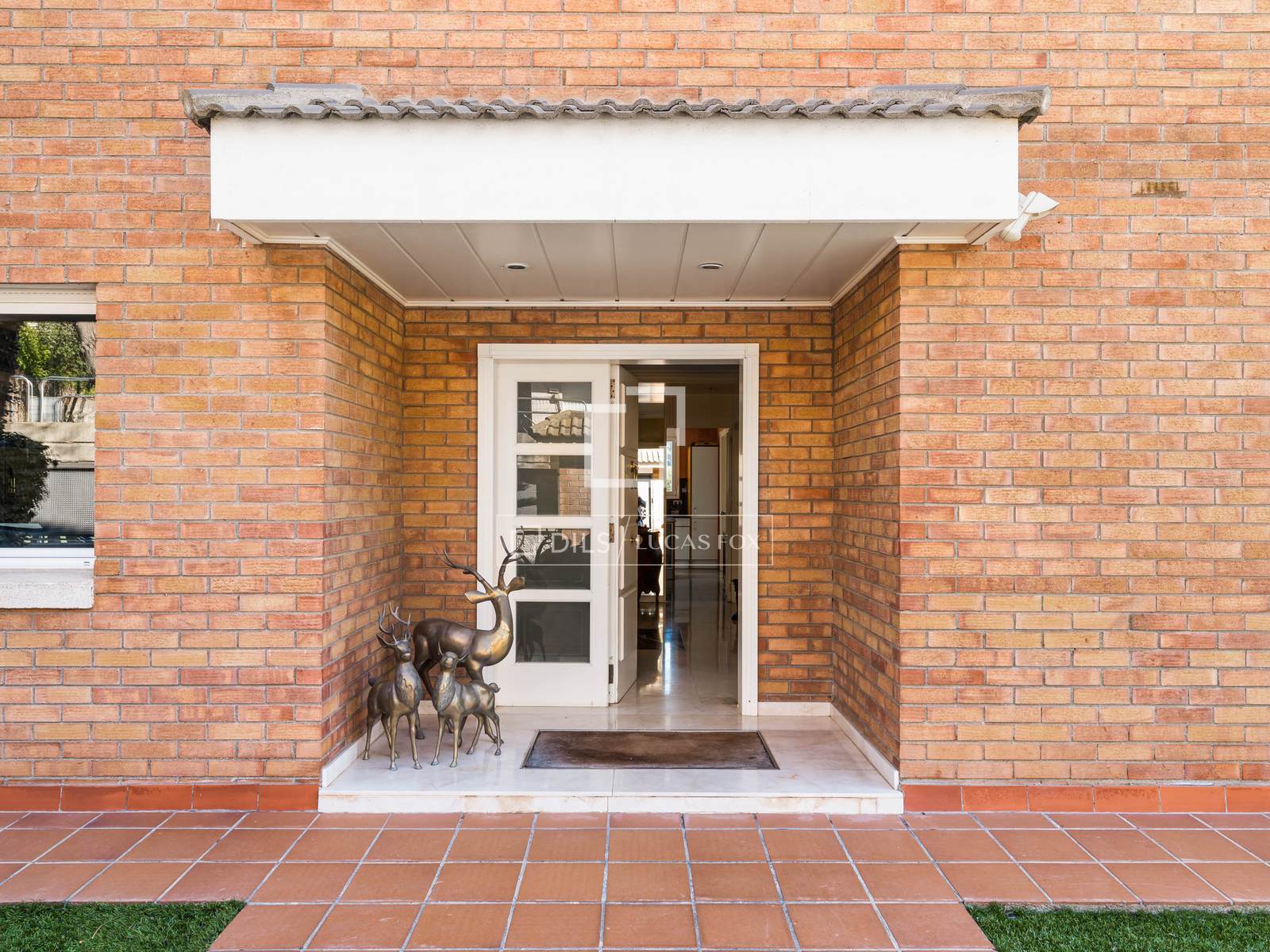 Villa en Sant Just Desvern, Barcelona, España 6 dormitorios, 520 m2 No. 192683