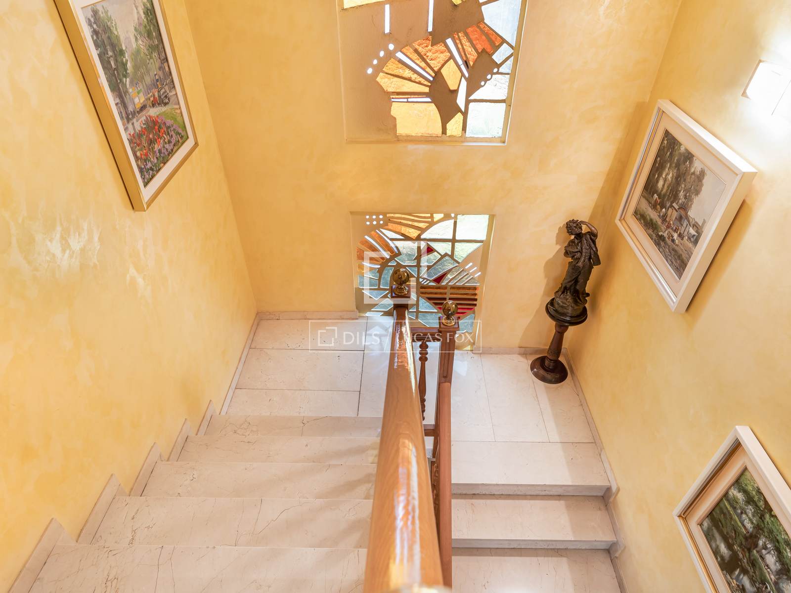 Villa en Sant Just Desvern, Barcelona, España 6 dormitorios, 520 m2 No. 192683