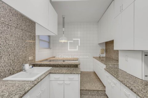 Apartamento en venta en Barcelona, España 7 dormitorios, 250 m2 No. 192681 - foto 17