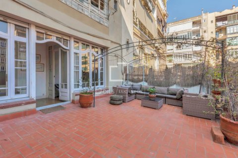 Apartamento en venta en Barcelona, España 7 dormitorios, 250 m2 No. 192681 - foto 4