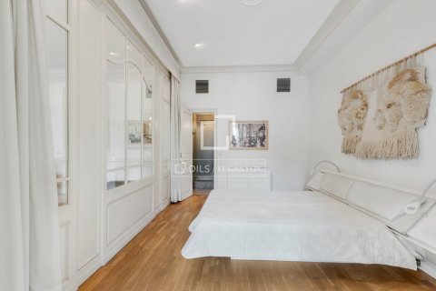 Apartamento en venta en Barcelona, España 7 dormitorios, 250 m2 No. 192681 - foto 24