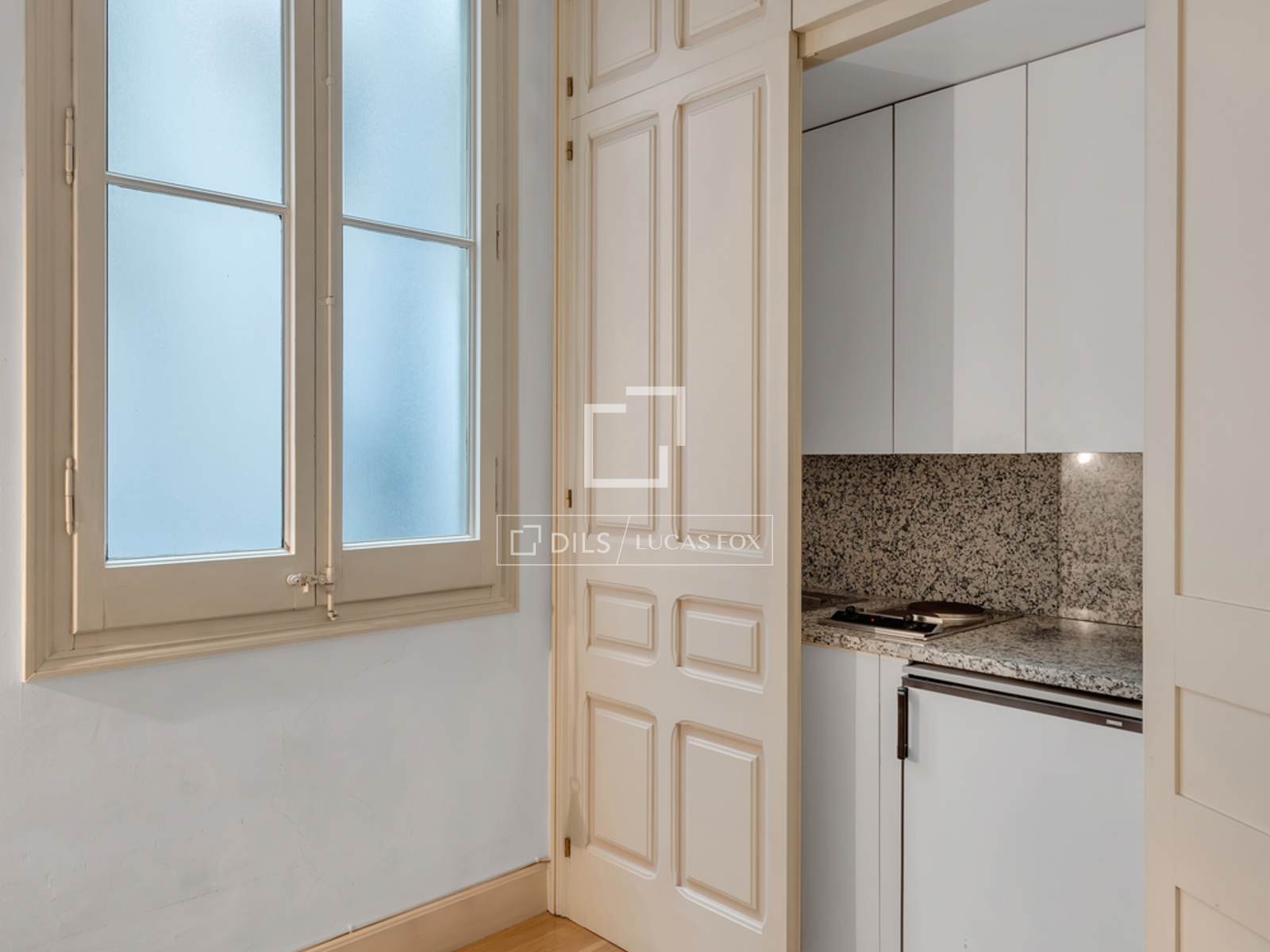 Квартира в Барселона, Испания 7 спален, 250м2 №192681
