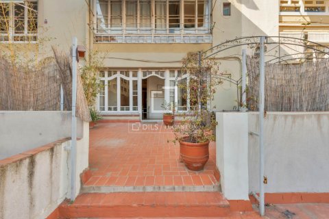 Apartamento en venta en Barcelona, España 7 dormitorios, 250 m2 No. 192681 - foto 10